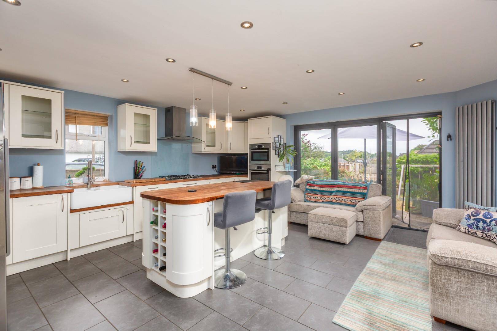 Pennard Road, Kittle, Pennard, Swansea, SA3 3JY
